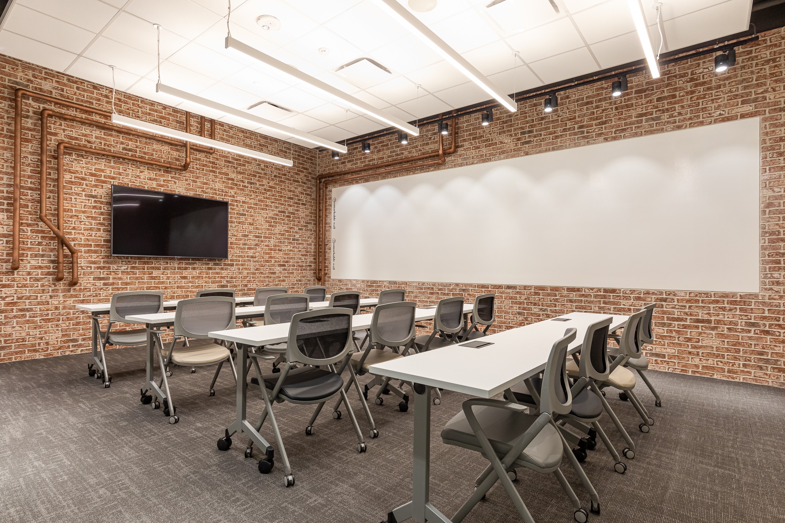Flexible training room seating 20 people in Buckhead Atlanta