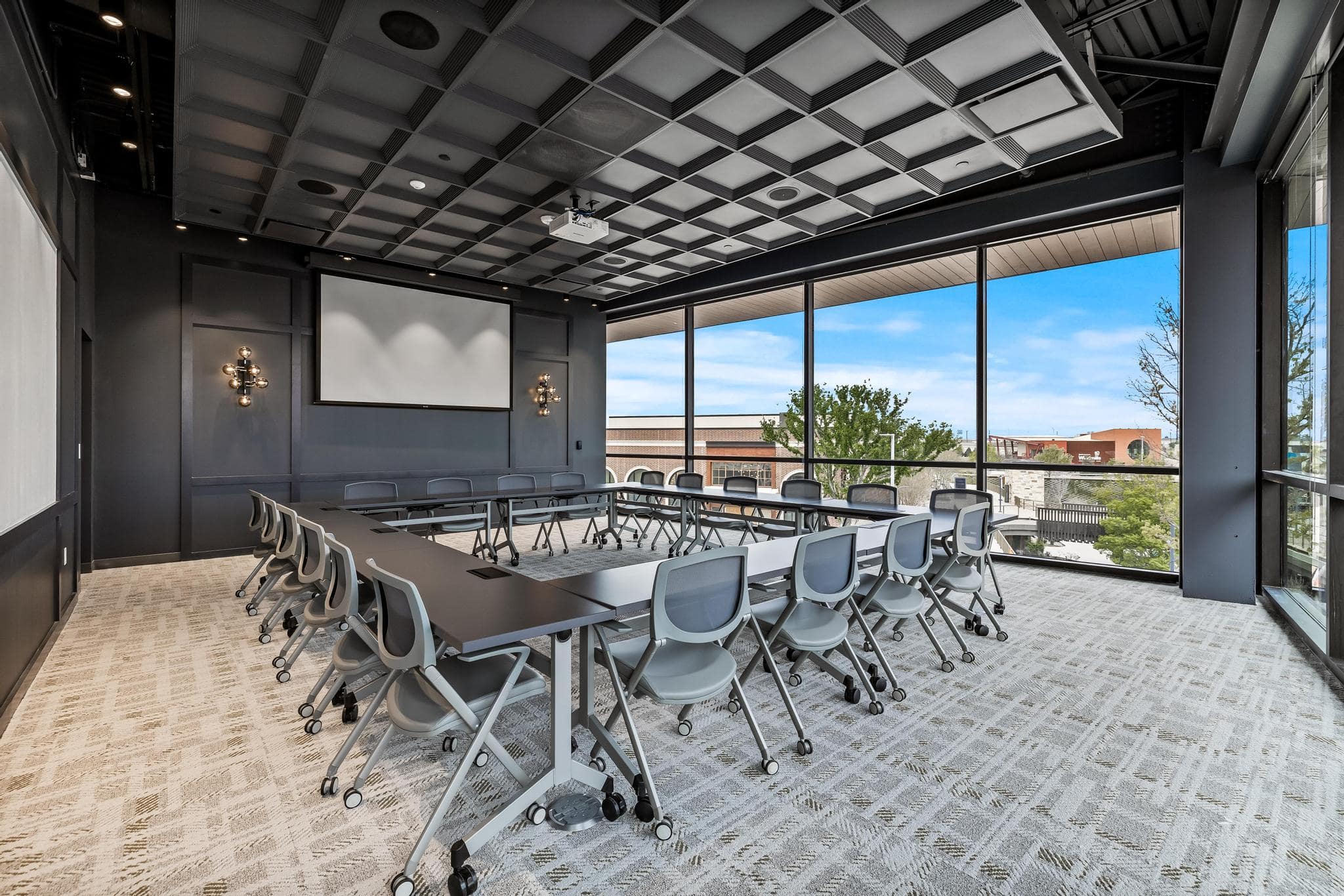 Library luxury training at Roam Grandscape